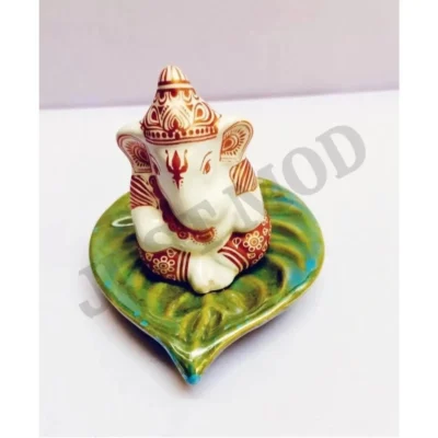 Leaf Ganesh Car Dashboard Showpiece – Premium 7cm Decorative Idol in Marble Finish | (White & Green) | JUSTMOD