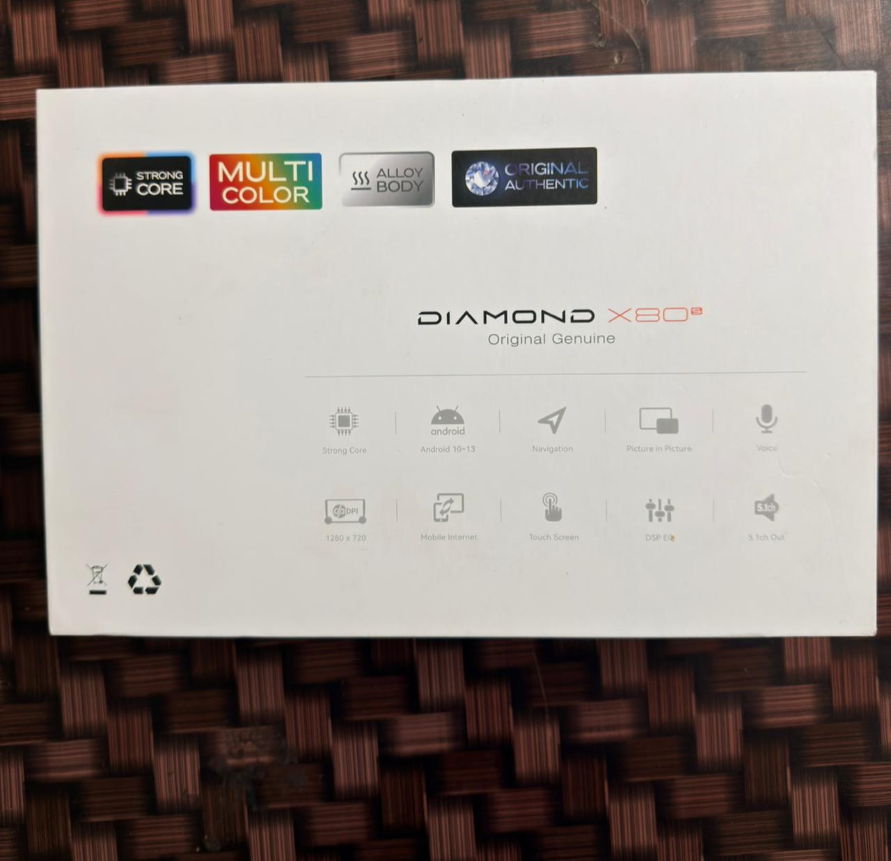 JUST MOD Diamond 2K X80s Original Car Stereo 10.1 inch 4+64Gb – Apple CarPlay & Android Auto - Image 2